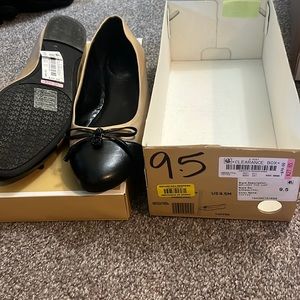 Michael Kors Flats 9.5